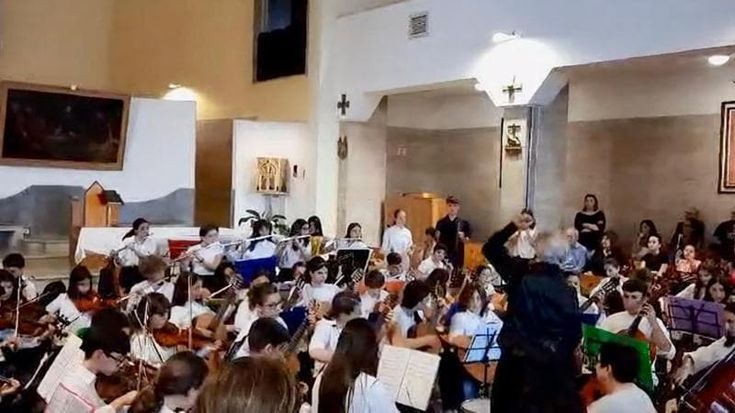 Napoli, protesta all’istituto “Cimarosa” per il taglio della sezione musicale