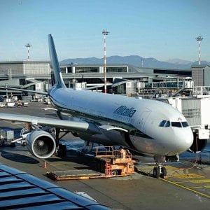 Alitalia, via libera al Senato al decreto con altri 400 milioni di prestito