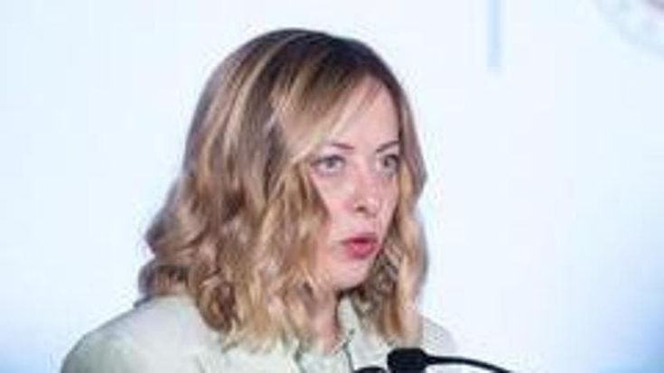 Giorgia Meloni. Nascita di una premier con il mito di Atreju
