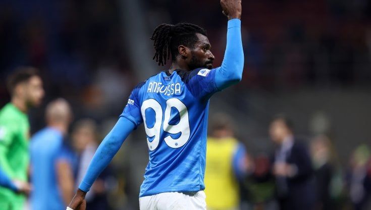 Napoli, Anguissa tenta di recuperare per la Roma