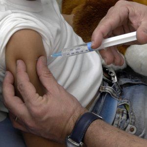 Lorenzin: "Nessun piano in atto per vietare entrata a scuola dei bambini non vaccinati"