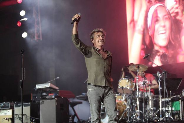 Ligabue, in migliaia <br />al raduno di Bologna<br />&nbsp;