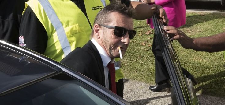 Phil Rudd (AC/DC) ammette: "Ho minacciato di morte un uomo"