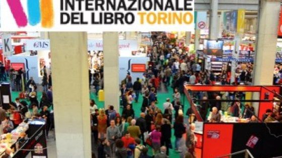 Torino, gli editori: "Incontreremo Chiamparino e Appendino, ma il Salone del Libro ora lo gestiamo noi" 