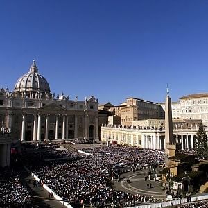 Giubileo, Roma si mette in moto. Cento milioni chiesti al governo. Filobus e manutenzione extra