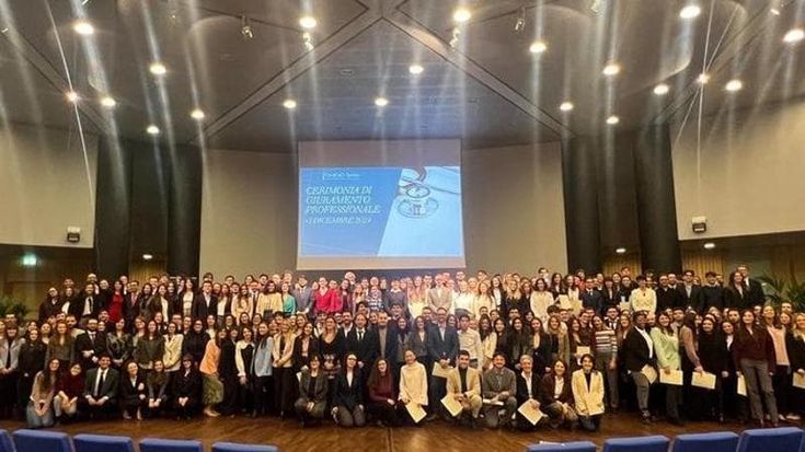 Giustetto ai nuovi medici: “Fatica e frustrazione, ma questa è la professione più bella del mondo”