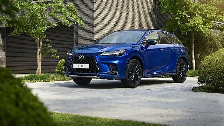Lexus Rx, il 2023 è l'anno del turbo-ibrido