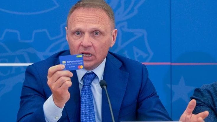 Arriva la social card del governo Meloni, spot elettorale a 48 ore dalle urne. Ma si potrà spendere da settembre