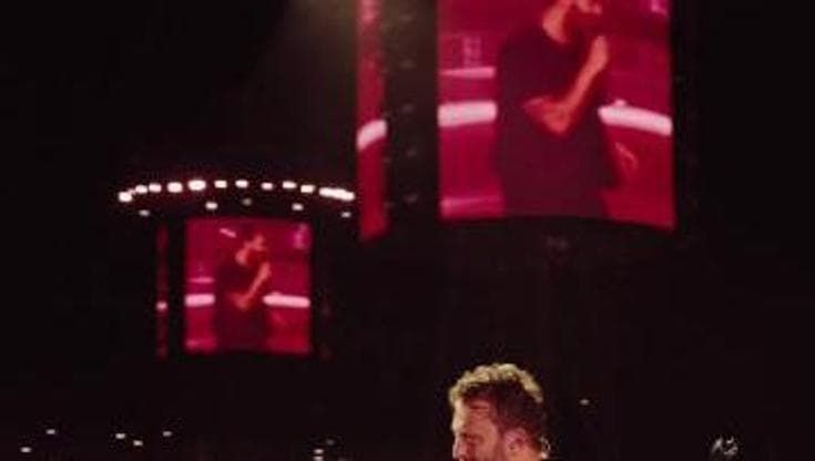 Cesare Cremonini in concerto: "Chiudo a Firenze questo tour storico"
