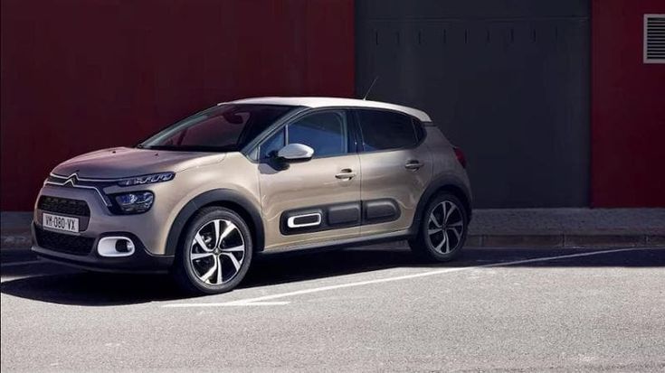 La riscossa delle auto a benzina: ecco i 10 modelli più venduti a marzo
