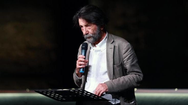 Cacciari: “La scuola va lasciata ai professori, senza soffocarli con follie burocratiche e genitori”