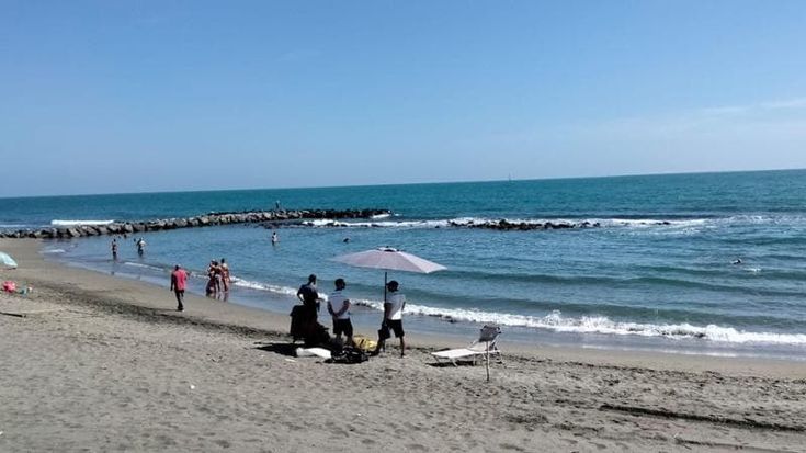 Annega a Ostia: la tragedia davanti all'ex Faber beach