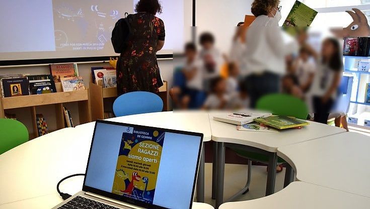 Bari, nella biblioteca De Gemmis spazi per non vedenti e bambini. Decaro: "Qui ci si sente a casa"