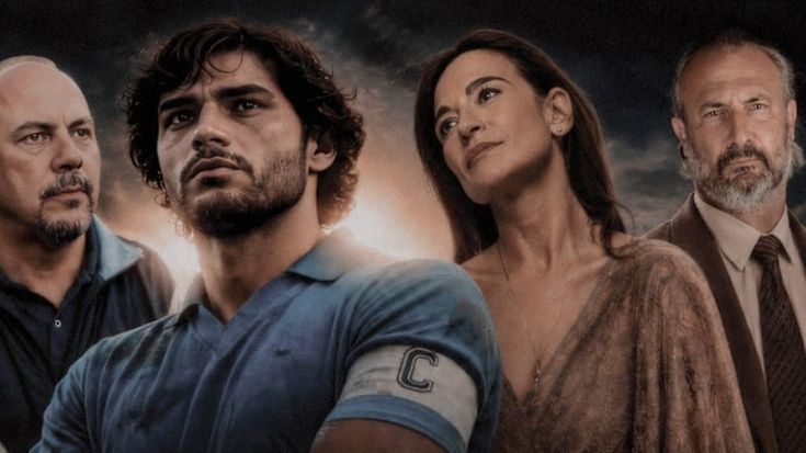 Numero 10, il mito di Maradona al Palapartenope. Lina Sastri è “mamita”