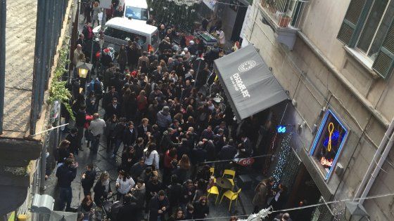 Movida senza regole a Natale e a Chiaia scattano le denunce
