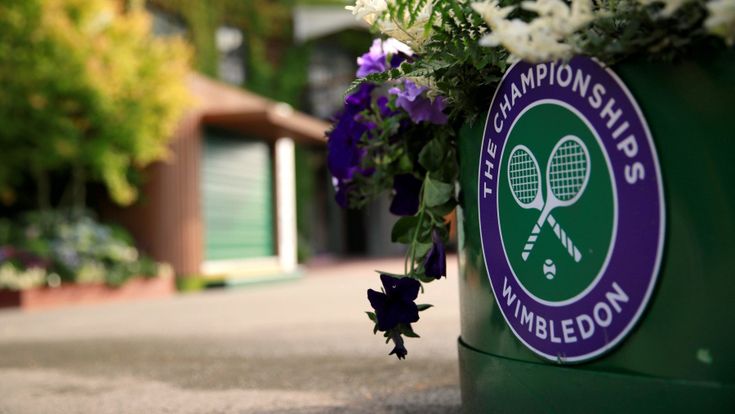 Wimbledon non si gioca, ma regala lo stesso dei soldi ai tennisti