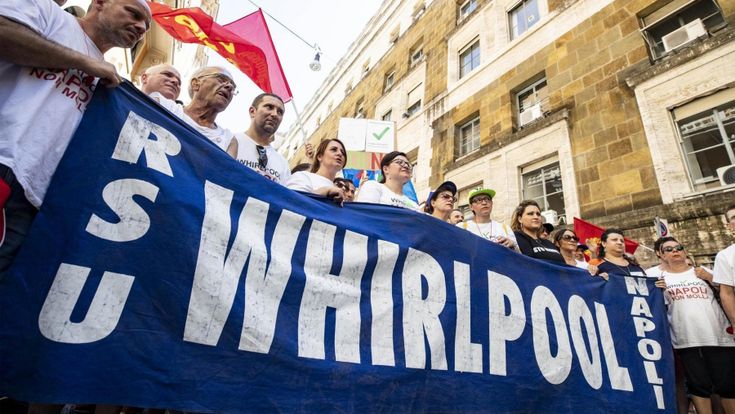 Il piano Whirlpool alla Sec: "Via da Napoli nel 2020"