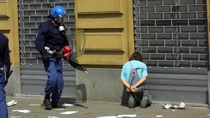 G8, 28 condannati per i fatti di Bolzaneto: dovranno risarcire lo Stato per 6 milioni 