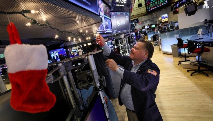 Le Borse di oggi, 9 dicembre. Listini Ue in cauto rialzo, i prezzi alla produzione spaventano Wall Street