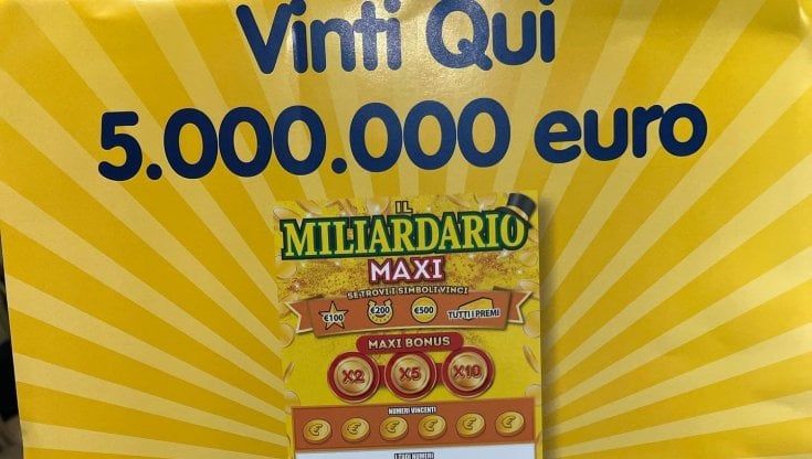 Chiuduno, compra un Gratta e Vinci da 20 euro e guadagna 5 milioni: il premio da record che scatena la curiosità di un intero paese 