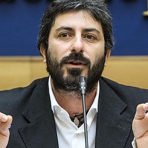 Nomine Rai, attacco del M5s. Fico: "No a blitz autoritari in vista del referendum". Verducci (Pd): "Vaneggia"