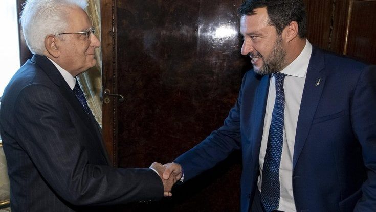  Mattarella riceve Salvini al Quirinale. Il leader leghista: “Così il governo fa saltare il dialogo”