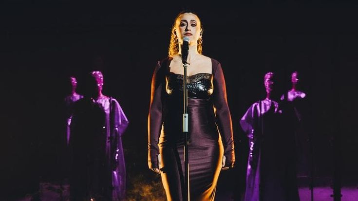Delia, da "X Factor" ai teatri. Gli Statuto ritornano ai "Tempi moderni"