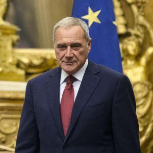 Senato, Grasso boccia Calderoli: "Emendamenti irricevibili". Salvini: "Presidente si vergogni"