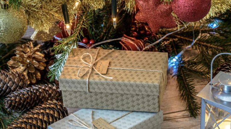 Natale, l'83,3% dei toscani farà regali. Sale il budget medio di spesa