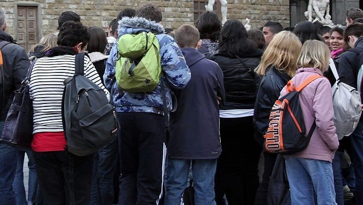 Costi proibitivi per le gite scolastiche: “Aumenti del 25%, famiglie in affanno” 