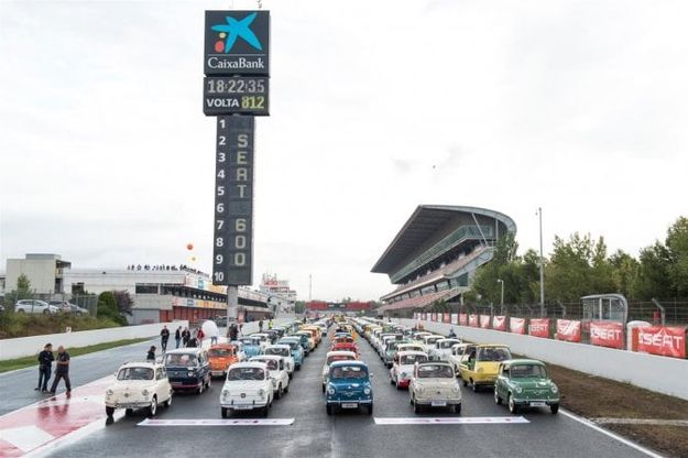 Oltre 600 Seat 600 in fila, nuovo Guinnes World Record