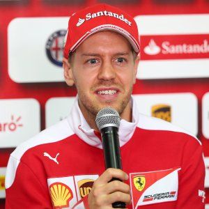 F1, Vettel: ''Sogno il titolo con la Ferrari, è dura ma ci crediamo''