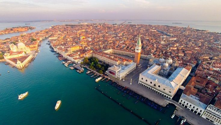 Mobilità, gondole e meteo: un cervellone doge a Venezia