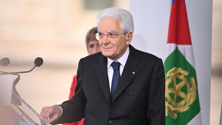 Mattarella: “La Russia vuole ridefinire con la forza i confini dell’Europa”