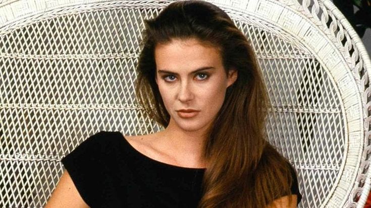 Annabel Schofield, è morta la modella e attrice di “Dallas”. Interpretava Laurel Ellis
