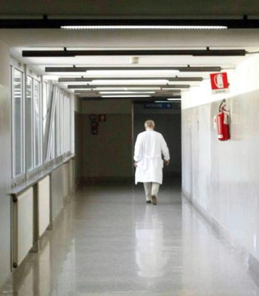 Terapia troppo costosa per un malato terminale: il giudice impone che cura sia a carico dell'Asl