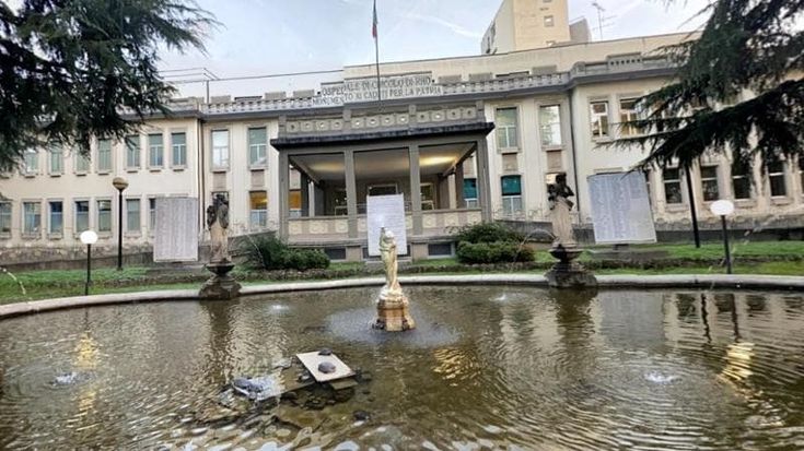 Cartelle cliniche e autopsia per fare luce sulla morte in ospedale della bambina di due anni