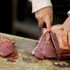Peste suina, sequestrate 10 tonnellate di carne cinese nascosta nel doppio fondo di un camion