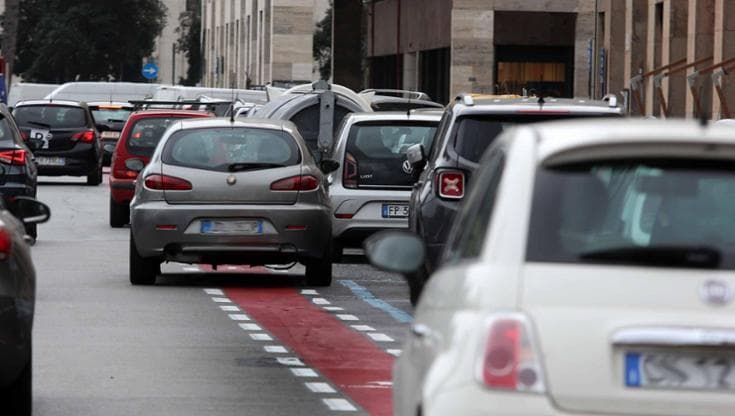 Genova, le piste ciclabili si accorciano per i troppi cantieri e i 4 assi di forza