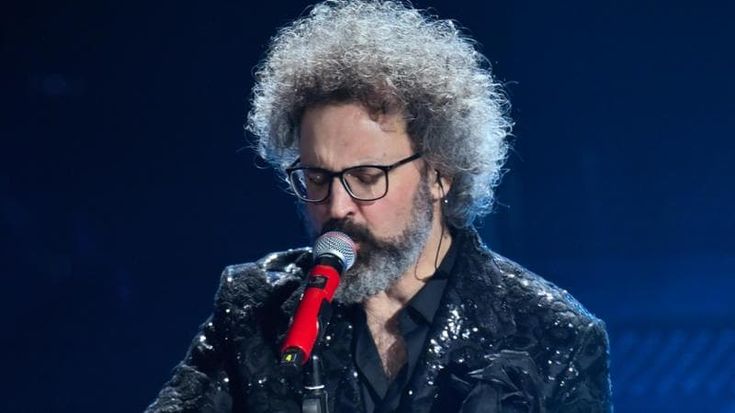 Parlar d’amore con i vestiti griffati Marras