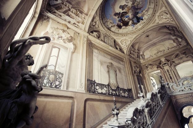 Riapre Villa Arconati, la piccola Versailles di Milano: giardini e stanze segrete