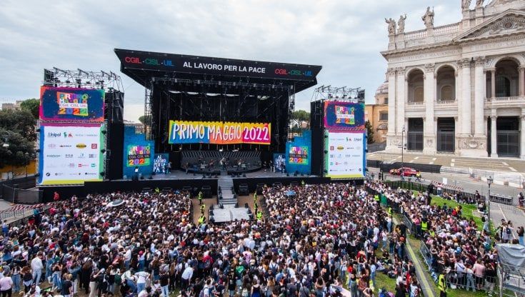 Concerto Primo Maggio a Roma, la diretta: Ornella Vanoni canta Buarque sulle morti bianche e Mengoni omaggia Dylan