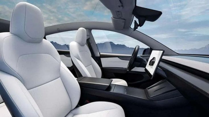 Tesla brevetta le antenne Starlink integrate nel tetto. E in ballo c’è la guida autonoma