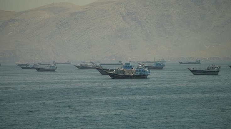 Resta il nodo dei pedaggi, con la tassa di Hormuz i pasdaran mirano ai soldi