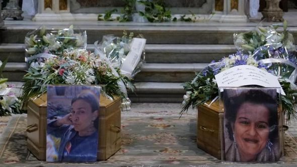 Camaiore saluta Mirko Moriconi e la madre Kety Andreoni, l’ombra dell’omofobia sul duplice omicidio