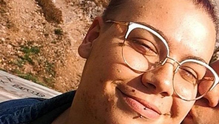 Novarese, ubriaco si schianta contro il muretto: muoiono la fidanzata di 21 anni e un amico 
