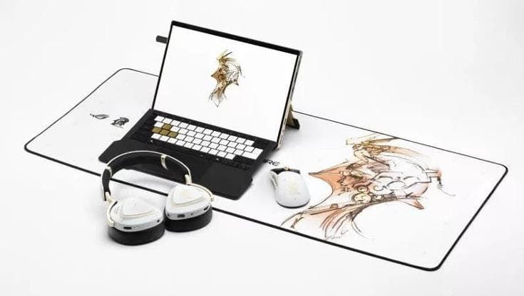 For Ludens who dare: la capsule collection di ASUS ROG e Kojimacon pc, cuffie, mouse e tappetino