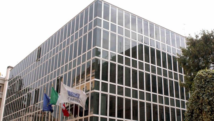 Consip, un ricorso ogni 2 giorni. Così un cartello di imprese blocca appalti per 5 miliardi