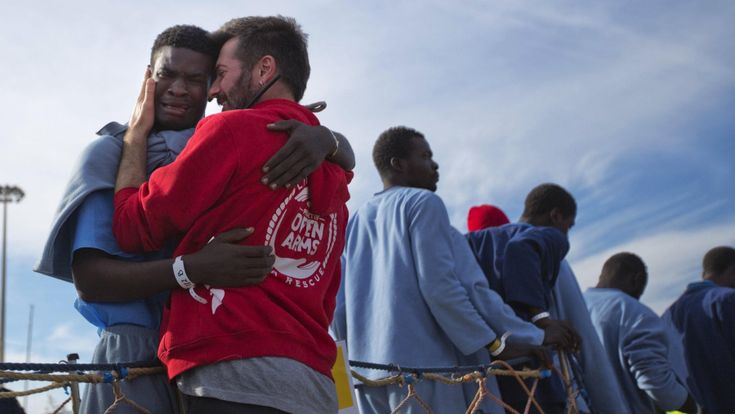 L’uomo che ha salvato 4.715 migranti in mare