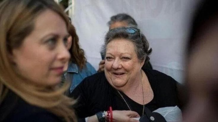 Anna Paratore, la madre di Meloni e il tifo per la Lazio: “Con Giorgia scontri terribili sul calcio”